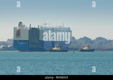 The EUKOR Car Carrier Ship MORNING PEACE, Enters The Port Of Southampton, UK. Stock Photo
