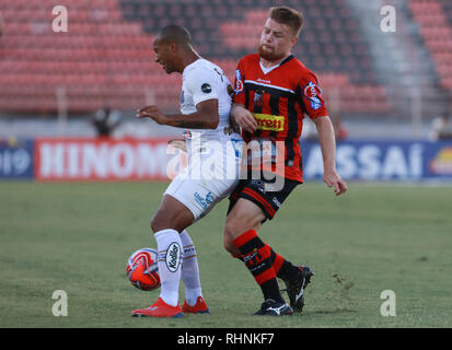 Itu, Sao Paulo, Brazil. 03rd Feb, 2019. ITUANO X SANTOS - Serato and Carlos Sanchez do Santos during a match between Ituano and Santos, valid for the 5th round of the 2019 Paulista Championship, held at the Novelli Junior Stadium in Itu, SP. (Photo: Ricardo Moreira/Fotoarena) Credit: Foto Arena LTDA/Alamy Live News Stock Photo