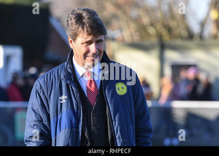 3rd February 2019, Tinsley Lane, Crawley, England; SE Women's FA Cup, 4th Round, Crawley Wasps Ladies vs Arsenal Women ; wasps manager peter walker   Credit: Phil Westlake/News Images Stock Photo