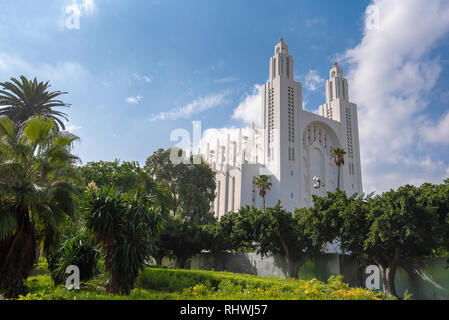 The former Catholic Church of the Sacred Heart of Jesus in Casablanca, Morocco, built in 1930. The white cathedral ceased its religious function Stock Photo
