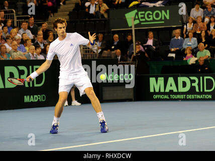 Davis Cup Tennis at Braehead Arena.  Andy Murray (GB) v Laurent Bram (LUX)  Photo: Lenny Warren / Warren Media  07860 830050 01355 229700 lenny@warren Stock Photo