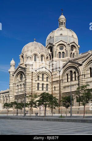 Europa, Frankreich, Provence-Alpes-Cote d'Azur, Marseille, Kathedrale von Marseille Stock Photo