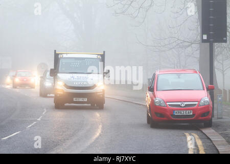Northampton. U.K. 5th February 2019. A misty start to the day  for commuters on Park Ave South, traffic is light due to the weather conditions. Credit: Keith J Smith./Alamy Live News Stock Photo