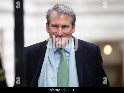 London, UK. 05th Feb, 2019. Damian Hinds, Secretary of State for Education, arrives for the Cabinet Meeting. Credit: Tommy London/Alamy Live News Stock Photo