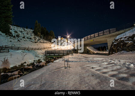 Österreich, Tirol, Stubaier Alpen, Kühtai, Kühtai bei Nacht Stock Photo