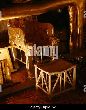 reconstruction depicting the tomb of Tutankhamen in 1922. Howard Carter (9 May 1874 – 2 March 1939) was a British archaeologist and Egyptologist who became world-famous after discovering the intact tomb (designated KV62) of the 18th Dynasty Pharaoh, Tutankhamen in November 1922. Stock Photo