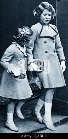 Princess Elizabeth (later Queen Elizabeth II with her sister Margaret 1935 Stock Photo