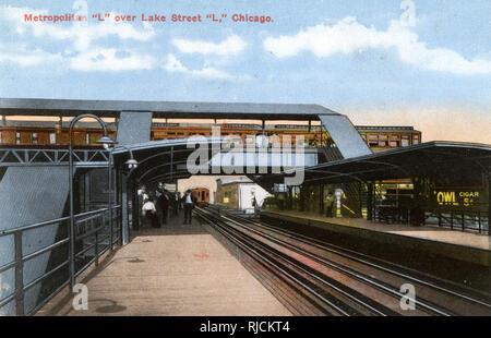 Metropolitan L over Lake Street, Chicago, Illinois, USA Stock Photo