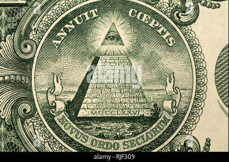 Back of an American US One Dollar Bill Showing a Pyramid with 13 Steps ...