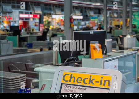 Self check in Stock Photo