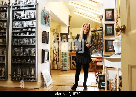 Artist PJ Crook at her home and studio in Bishop's Cleeve Stock Photo