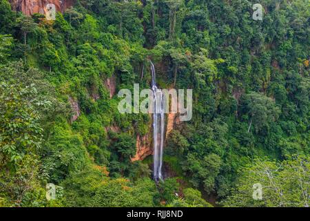 Manchewe falls near Livingstonia, Malawi Stock Photo