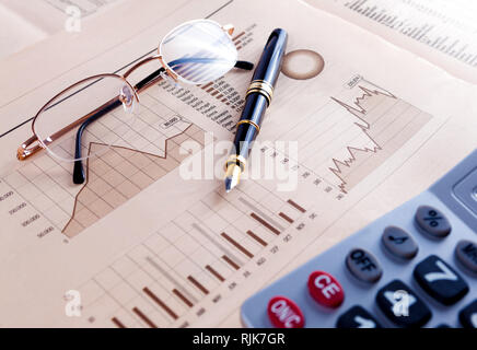 Diagram Of Financial Markets Stock Photo - Alamy