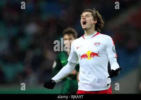 Leipzig, Germany. 06th Feb, 2019. Soccer: DFB Cup, Round of 16, RB Leipzig - VfL Wolfsburg in the Red Bull Arena Leipzig. Leipzig's Marcel Sabitzer reacts after a missed shot. (Important note: The DFB prohibits the use of sequence images on the Internet and in online media during the game (including half time). Blocking period! The DFB permits the publication and further use of images on mobile devices (especially MMS) and via DVB-H and DMB only after the end of the game.) Credit: Jan Woitas/dpa-Zentralbild/dpa/Alamy Live News Stock Photo