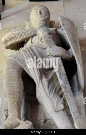 Gilbert Marshal, 4th Earl of Pembroke, effigy in Romanesque Temple Church built 1185 by Knight Templars known from Dan Brown's 2003 best-selling novel Stock Photo