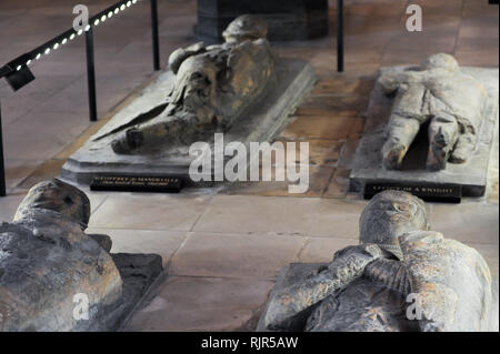 Unknown knights effigies and Geoffrey de Mandeville, 1st Earl of Essex, effigy in Romanesque Temple Church built 1185 by Knight Templars known from Da Stock Photo