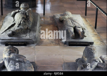 Unknown knights effigies and Geoffrey de Mandeville, 1st Earl of Essex, effigy in Romanesque Temple Church built 1185 by Knight Templars known from Da Stock Photo