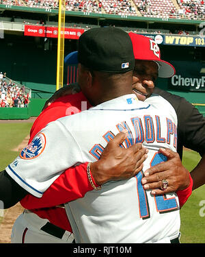 October 1, 2006 - Washington, District of Columbia, U.S. - Washington, D.C. - October 1, 2006 --  Washington Nationals manager Frank Robinson hugs New York Mets manager Willie Randolph prior to their game at RFK Stadium in Washington, D.C. on October 1, 2006.  It will be Robinson's last game as Nationals' manager. (Credit Image: © Ron Sachs/CNP via ZUMA Wire) Stock Photo
