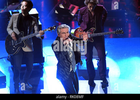 Foto Gian Mattia D'Alberto/LaPresse 08 Febbraio 2019 Sanremo, Italia  Spettacolo  Festival di Sanremo 2019, quarta serata Nella foto: Ligabue  Photo Gian Mattia D'Alberto/LaPresse February 08th, 2019 Sanremo, Italy  Entertainment  Sanremo music festival 2019, fourth evening In the photo: Ligabue Stock Photo