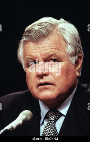 Senator Ted Kennedy speaks on behalf of deputy Secretary of Defense John Deutch during the confirmation hearing for his nomination as Director of the CIA April 26, 1995 in Washington, DC. Stock Photo