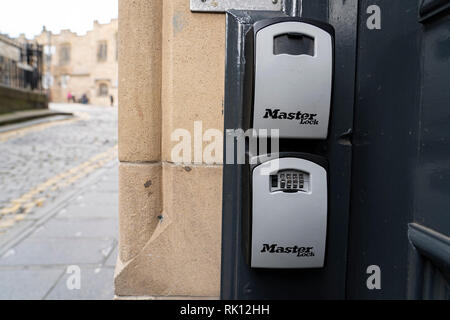 Keysafe hi-res stock photography and images - Alamy