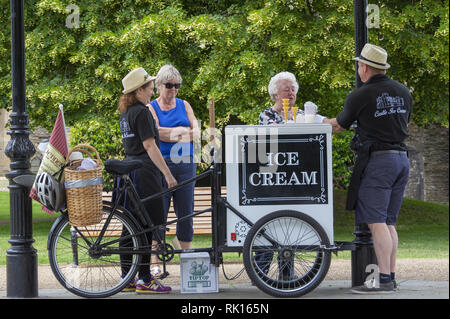 Traditional ice cream cart in Newark, England, UK Stock Photo