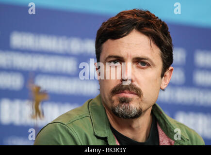 Berlin, Germany. 8th Feb, 2019. Director, screenwriter and actor Casey Affleck of film 'Light of My Life' attends a press conference during the 69th Berlin International Film Festival in Berlin, capital of Germany, Feb. 8, 2019. Credit: Shan Yuqi/Xinhua/Alamy Live News Stock Photo