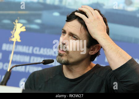 Berlin, Germany, 08th FEB, 2019. Casey Affleck attending the 'Light Of My Life' Press Conference held at Grand Hyatt Hotel during 69th Berlinale International Film Festival, Berlin,Germany, 08.02.2019. Credit: Christopher Tamcke/Alamy Live News Stock Photo