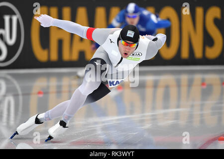 Inzell, Deutschland. 09th Feb, 2019. Nico IHLE (GER), Action, Single Action, Frame, Cut Out, Full Body, Whole Figure. men1000m, men on 09.02.2019. Speed skating, speed skating WM 2019 from 07.-10.02.2019 in Inzell/Max Aicher Arena, | usage worldwide Credit: dpa/Alamy Live News Stock Photo
