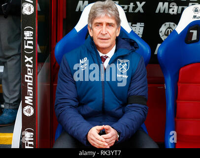 London, UK. 09th Feb, 2019. West Ham United manager Manuel Pellegrini during English Premier League between Crystal Palace and West Ham United at Selhurst Park stadium, London, England on 09 Feb 2019. Credit: Action Foto Sport/Alamy Live News Credit: Action Foto Sport/Alamy Live News Stock Photo