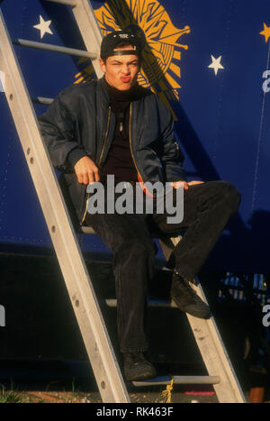 ATLANTA, GA - DECEMBER 19: (EXCLUSIVE) Artist Numa Thibodeau poses at a photo shoot on December 19, 1993 at Cirque Du Soleil's 'Saltimbanco' Show in Atlanta, Georgia. Photo by Barry King/Alamy Stock Photo Stock Photo