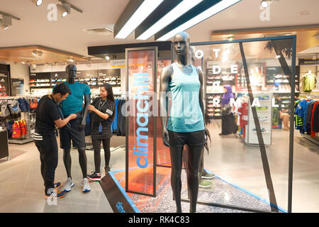 klcc adidas store