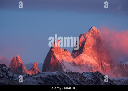 Mount Fitzroy and Cerro Poincenot at sunrise from Mirador Condores in Parque Nacional Los Glaciares near El Chaltén, Patagonia, Argentina. Stock Photo
