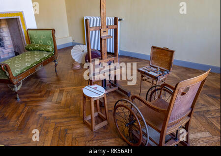 France. Alpes-Maritimes (06). Cagnes sur mer. Renoir Museum. Piece and utensils that Renoir used at the end of his life Stock Photo