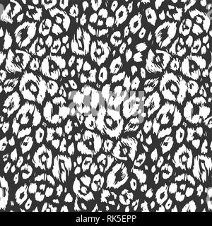 Leopard spotted skin monochrome background. Abstract animal seamless pattern. Stock Vector