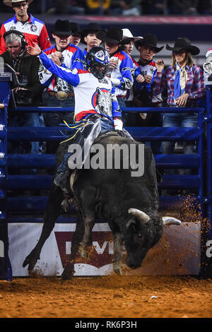 Arlington, TX, USA. 15th Jan, 2016. CODY JESUS from the US rides Kern River at the AT&T Stadium in Arlington, TX. Credit: Amy Sanderson/ZUMA Wire/Alamy Live News Stock Photo