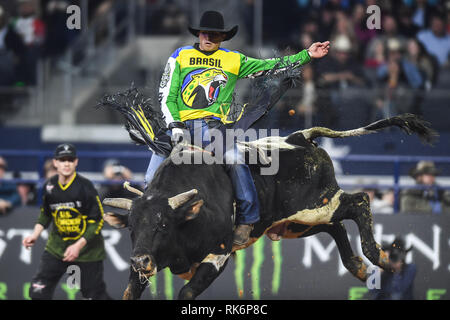 Arlington, TX, USA. 15th Jan, 2016. EDUARDO APARECIDO from Brazil rides Constant Sorrow at the AT&T Stadium in Arlington, TX. Credit: Amy Sanderson/ZUMA Wire/Alamy Live News Stock Photo