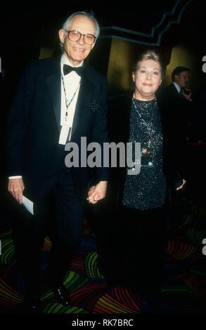 BARBRA STREISAND with ALAN and MARILYN BERGMAN 1986 Credit: Ralph ...