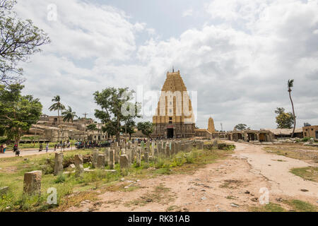 The Shri Virupaksha Temple in Hampi was built by Lakkan Dandesha and is dedicated to Lord Shiva. Its a Temple still in use. Stock Photo