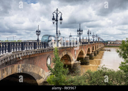 Pont de Pierre, historical bridge over the Garonne river, Bordeaux, France Stock Photo