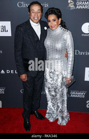 California, USA. 9th Feb 2019.  Singer Smokey Robinson and wife Frances Glandney arrive at The Recording Academy And Clive Davis' 2019 Pre-GRAMMY Gala held at The Beverly Hilton Hotel on February 9, 2019 in Beverly Hills, Los Angeles, California, United States. (Photo by Xavier Collin/Image Press Agency) Credit: Image Press Agency/Alamy Live News Stock Photo