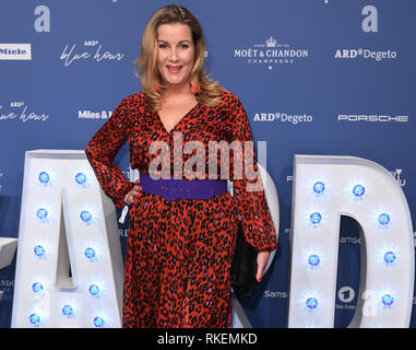 Berlin, Germany. 08th Feb, 2019. 69th Berlinale: Actress Alexa Maria Surholt comes to the ARD party 'Blue Hour'. Credit: Britta Pedersen/dpa/Alamy Live News Stock Photo