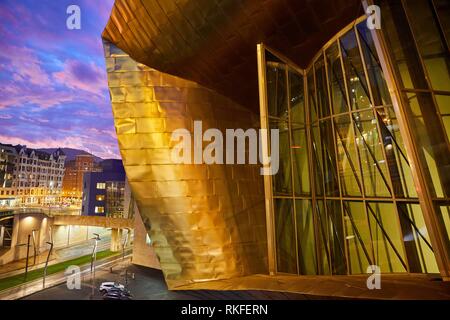Guggenheim Museum, Bilbao, Bizkaia, Basque Country, Spain, Europe