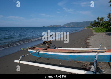 Beach, with fishing boats, Dili, East Timor Stock Photo
