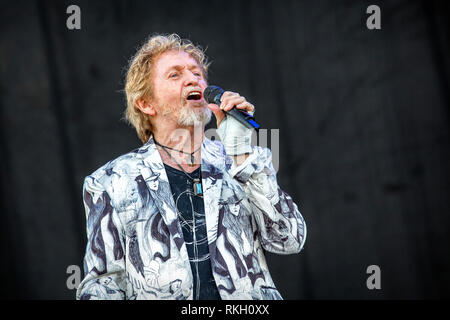 Sweden, Solvesborg – June 9, 2018. Yes, the British progressive rock band, performs a live concert during the Swedish music festival Sweden Rock Festival 2018. Here singer and musician Jon Anderson is seen live on stage. (Photo credit: Gonzales Photo - Terje Dokken). Stock Photo