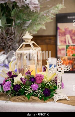 Wedding Reception Centerpieces Of Candle Lanterns On Tables