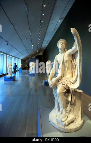 Ancient Roman Statuary group of Leda and the Swan display in Art Institute of Chicago.Chicago.Illinois.USA Stock Photo