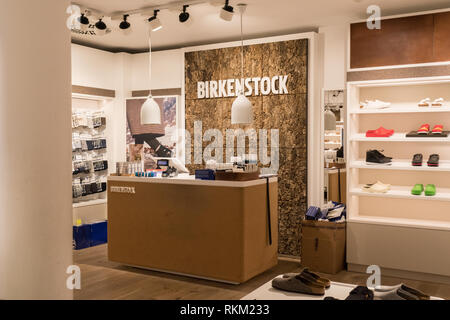 Birkenstock store hi-res stock photography and images Alamy