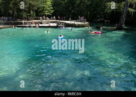 People relaxing on holiday in Ponce de Leon Springs State Recreation Area, a Florida State Park in the USA. American tourists on summer vacation in Am Stock Photo