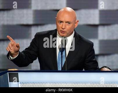 Former NASA Astronaut Mark Kelly makes remarks during the third session of the 2016 Democratic National Convention at the Wells Fargo Center in Philadelphia, Pennsylvania on Wednesday, July 27, 2016. Credit: Ron Sachs/CNP (RESTRICTION: NO New York or New Jersey Newspapers or newspapers within a 75 mile radius of New York City) | usage worldwide Stock Photo